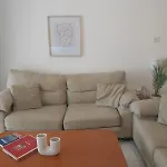 Apartment Comfortable And Ideally Situated