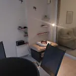 Apartment Comfortable And Ideally Situated *