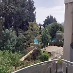 Apartment Comfortable And Ideally Situated