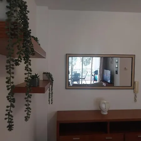 Comfortable And Ideally Situated * Пафос