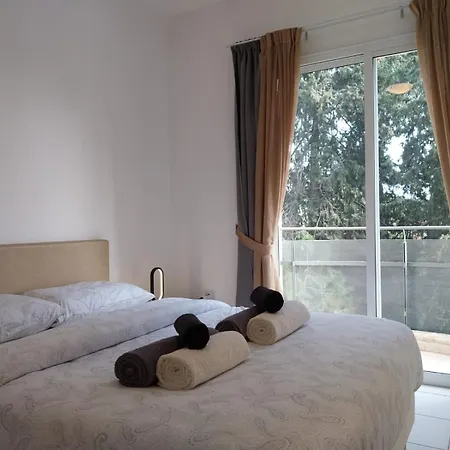 Lejlighed Comfortable And Ideally Situated