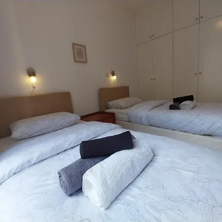 Comfortable And Ideally Situated * Paphos