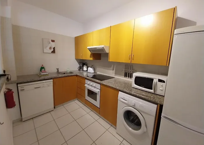 Appartement Comfortable And Ideally Situated